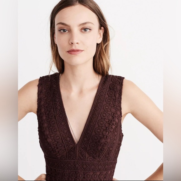 ABERCROMBIE Women’s Burgundy Lace Sleeveless Mini Dress Size 10 - Picture 3 of 10